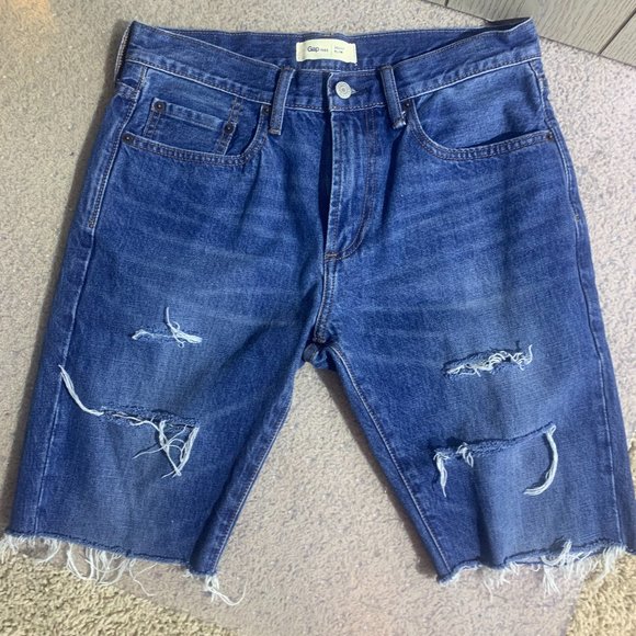 GAP Shorts Gap Slim Distressed Shorts 3x32 Poshmark